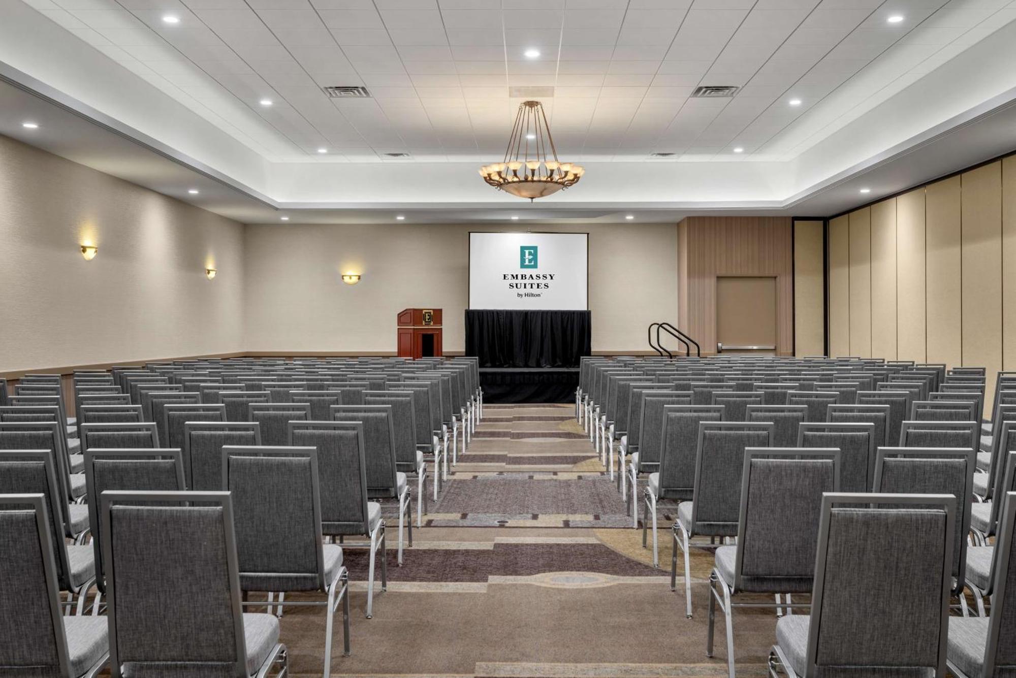 Embassy Suites By Hilton Anaheim South Garden Grove Buitenkant foto